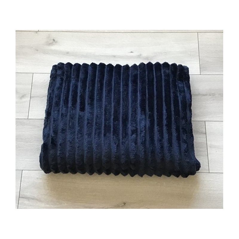 Koc 100% Mikrofibra Cotton World Tłoczony Pasy 160x200 Granatowy