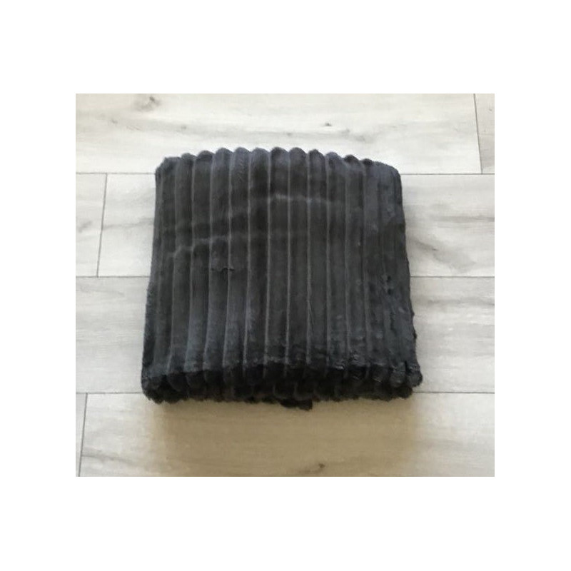 Koc 100% Mikrofibra Cotton World Tłoczony Pasy 160x200 Ciemny Szary