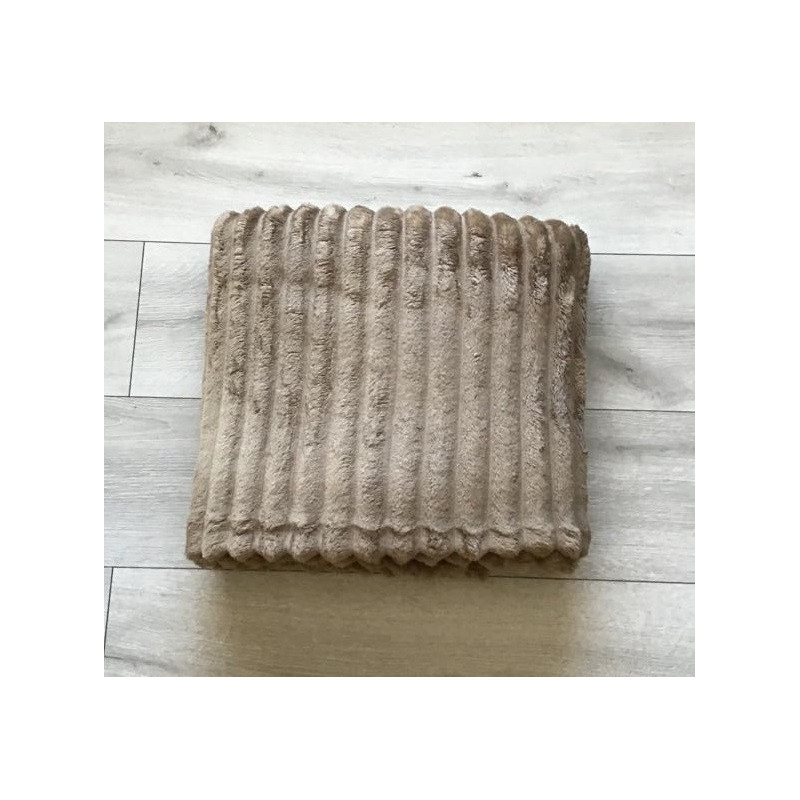 Koc 100% Mikrofibra Cotton World Tłoczony Pasy 160x200 Ciemny Beż