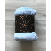 Koc Z Mikrofibry Gładki 160x200cm Jasny Niebieski