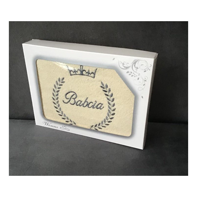 Ręcznik Kąpielowy Bawełniany 70/140 Z Haftem Dla Babci Kartonik