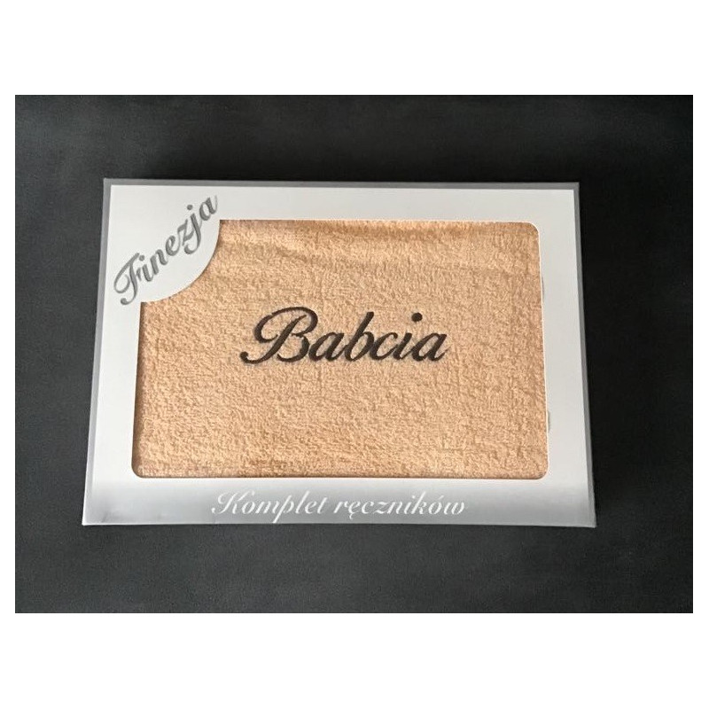 Ręcznik Kąpielowy Bawełniany 70/140 Z Haftem Dla Babci Kartonik