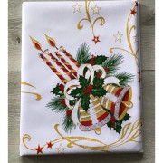 Obrus Z Nadrukiem Świątecznym Świece I Dzwonki Z Czerwonym