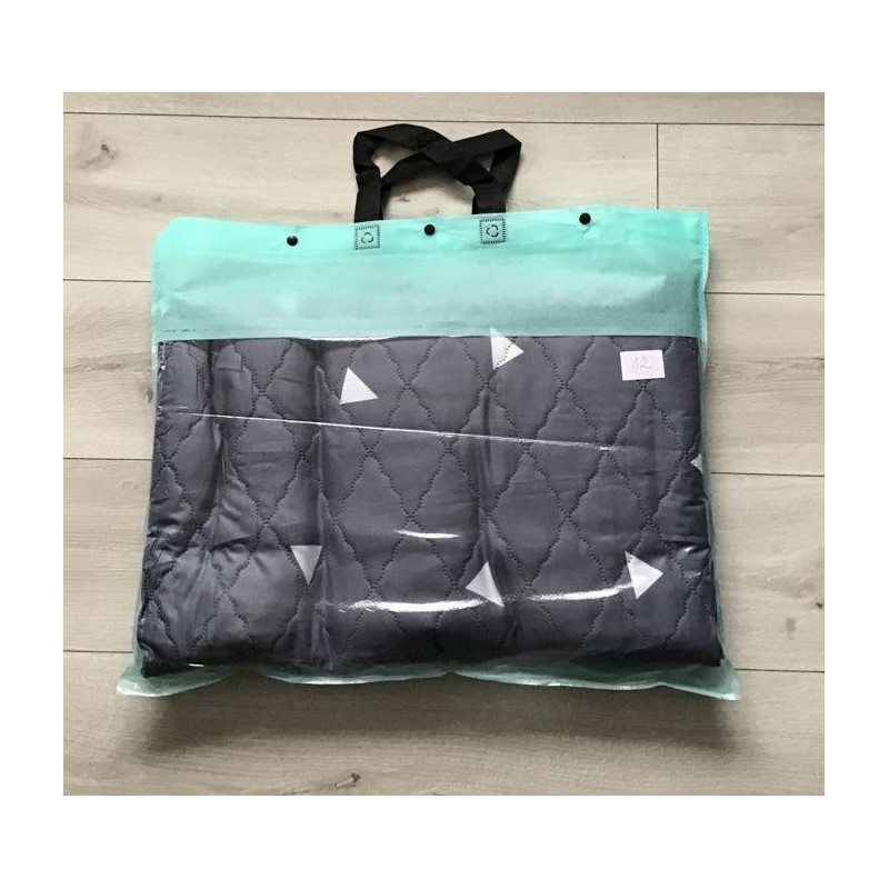 Kołdra Pikowana Cienka Na Lato 160x200 Szara W Trójkaty