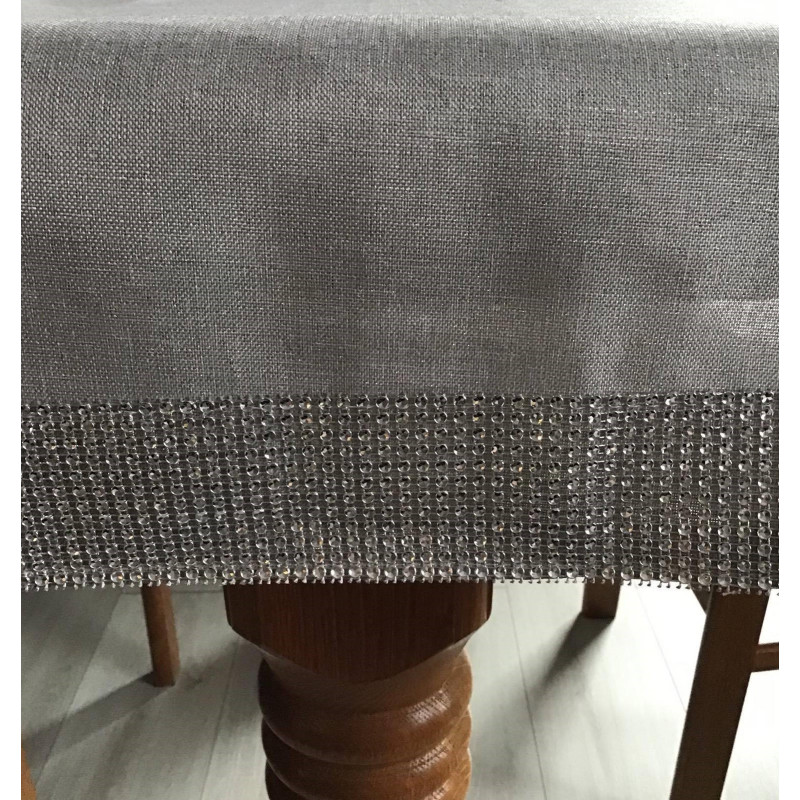 Obrus Szary Ze Srebrną Nitką Obszyty Cekinami