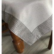 Obrus Biały Ze Srebrną Nitką Obszyty Cekinami
