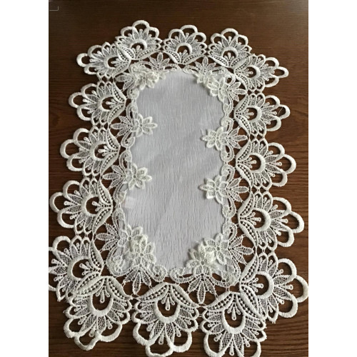 Serwetka Ekri 35x50 Cm Obszyta Gipiurą