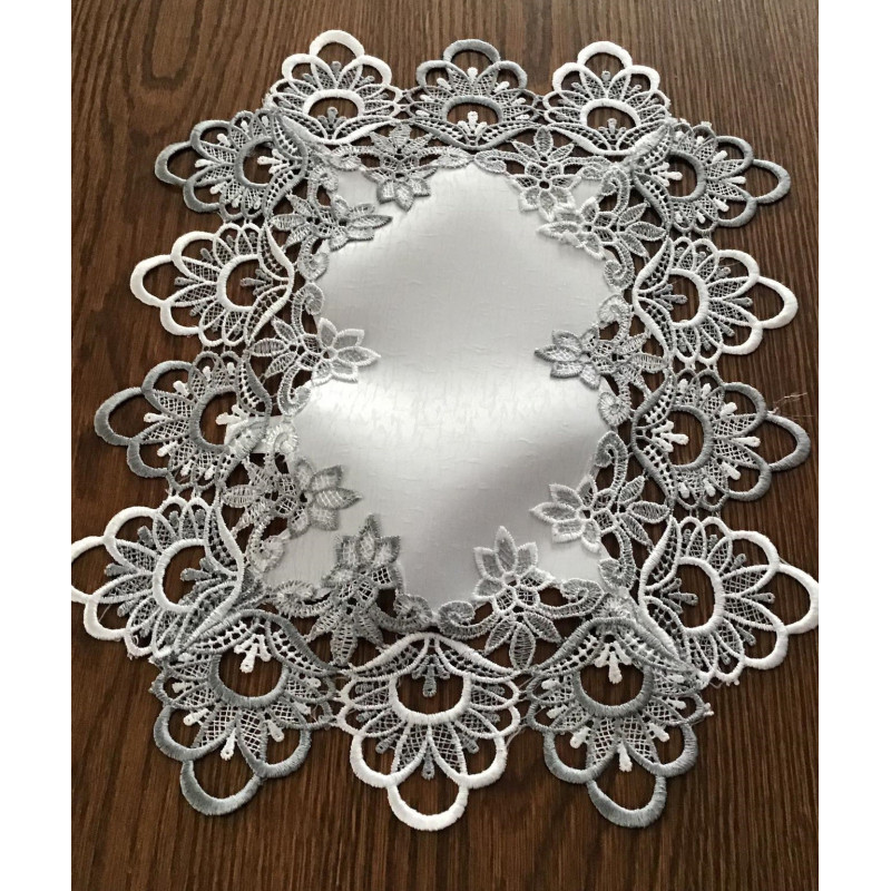 Serwetka Biała 30x45 Cm Obszyta Szarą Gipiurą