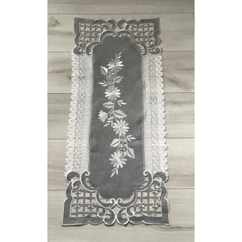 Bieżniki /Serwety Ze Srebrnym Haftem I Białą Gipiurą