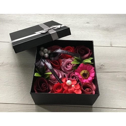 Flower Box Pachnący Mydlany Bukiet Różyczki