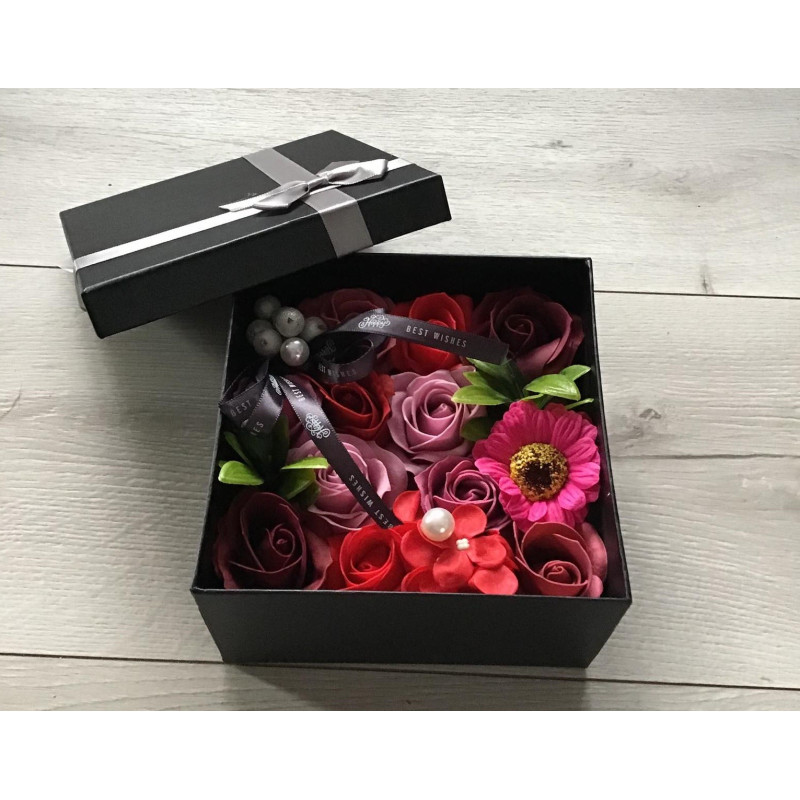 Flower Box Pachnący Mydlany Bukiet Różyczki