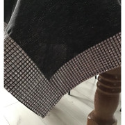 Obrus Czarny Ze Srebrną Nitką Obszyty Cekinami