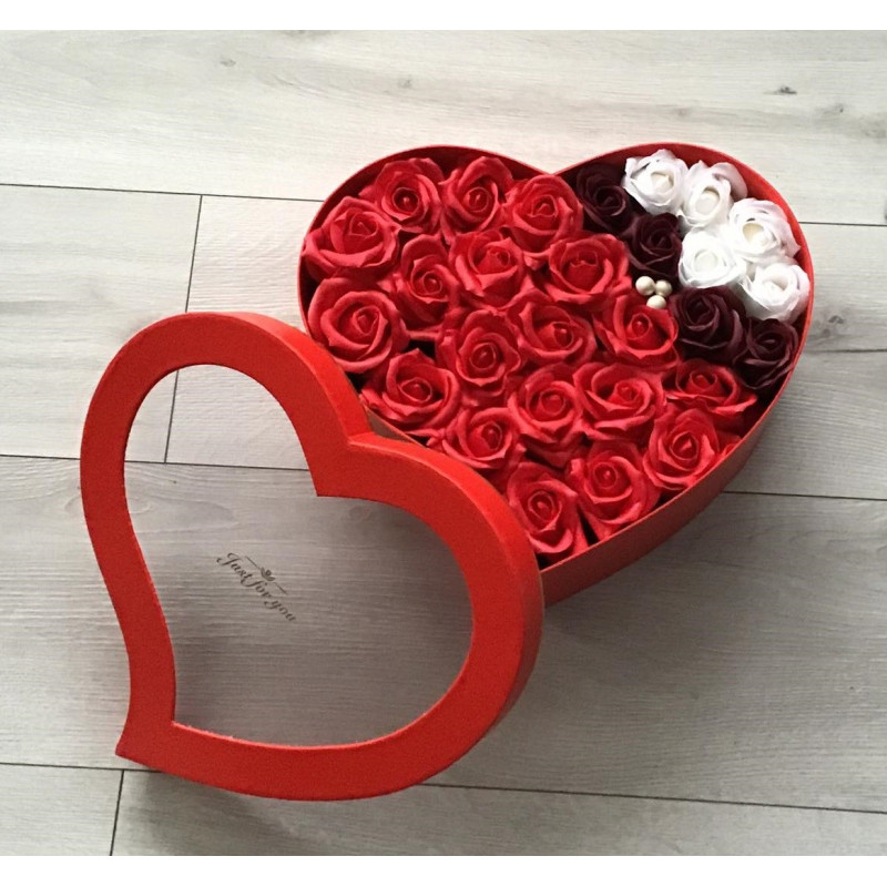 Bukiet Kwiatowy Mydlany W Kształcie Serca 2XL