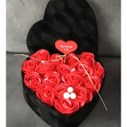 Flower Box Pachnący Mydlany Bukiet Serce L Czerwone Róże