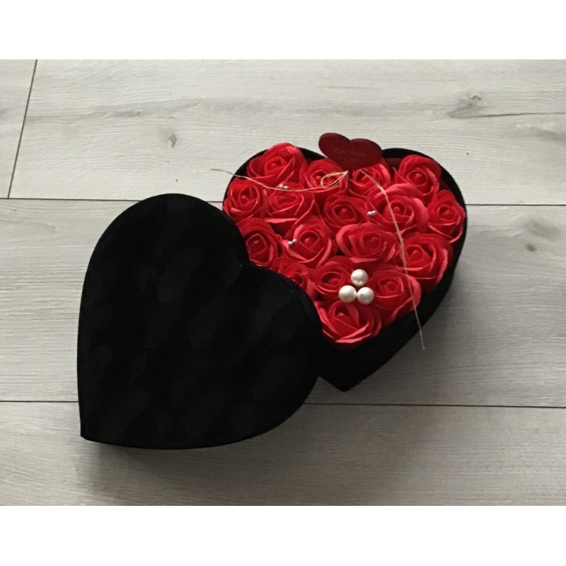 Flower Box Pachnący Mydlany Bukiet Serce L Czerwone Róże