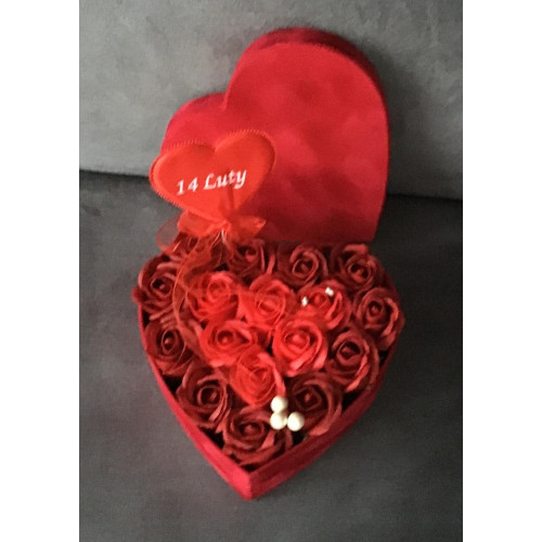Flower Box Pachnący Mydlany Bukiet Serce L Czerwone Róże