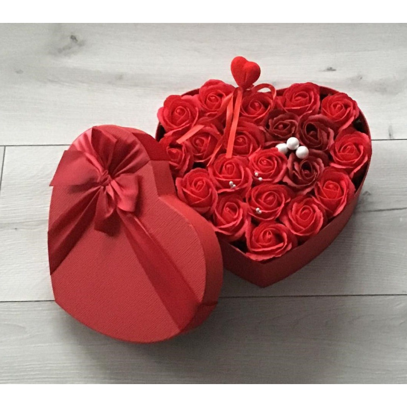 Bukiet Kwiatowy Mydlany W Kształcie Serca XL