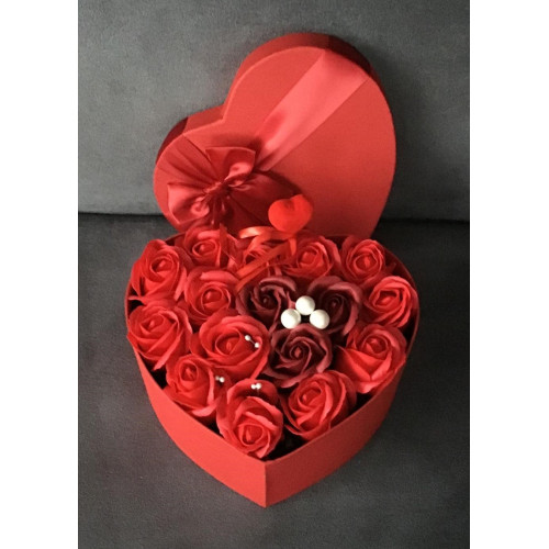 Bukiet Kwiatowy Mydlany W Kształcie Serca L