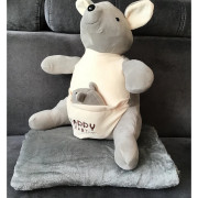 Koc Maskotka 2 W 1 Poduszka Kangur Szary