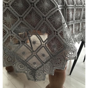 Obrus Cały Koronkowy W Szare Kwadraty