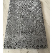 Obrus koronkowy szary