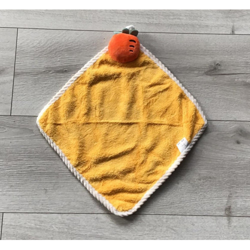 Ręczniczek Z Mikrofibry 30x30cm Z Zawieszką Żółty