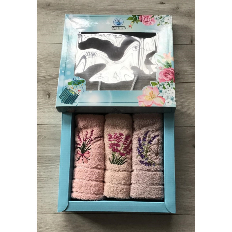 Komplet Ręczniczków Haftowanych 30x50cm 3szt