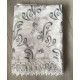 Obrus z gipiurą haftowany w biało-szare kwiaty