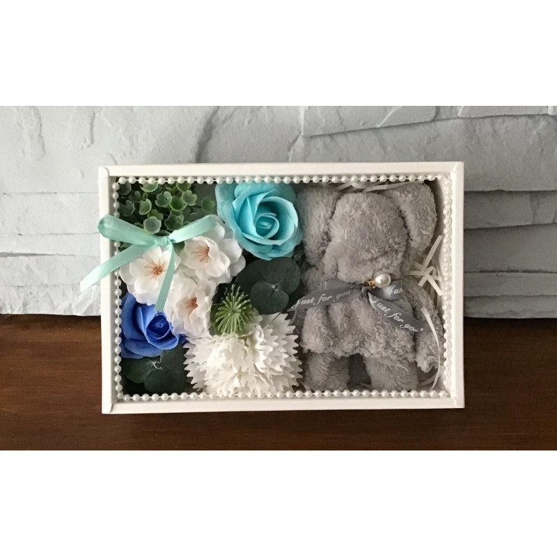 Flower Box Pachnący Mydlany Bukiet Z Ręczniczkiem Niebieski