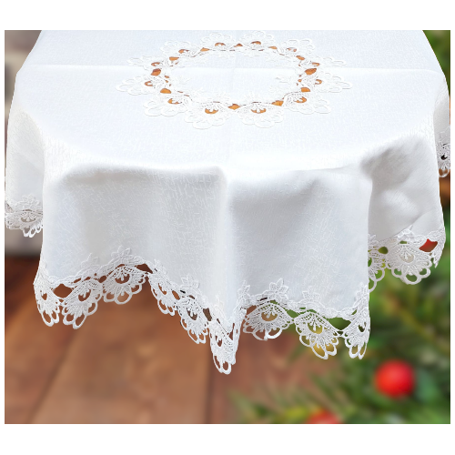 Obrus okrągły biały obszyty gipiurą