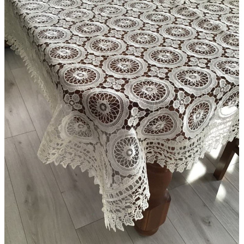 Obrus Z Gipiury Ekri