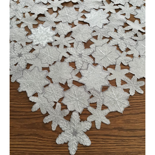 Bieżniki /Serwety Szare Ze Srebrnym Haftem Liście