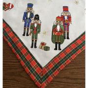 Bieżniki /Serwety Świąteczne Białe Z Haftem Ze Szkocką Kratą