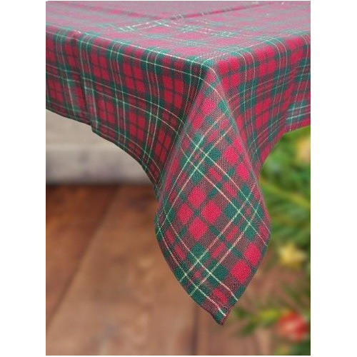 Obrus W Czerwono Zieloną Szkocką Kratę