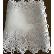 Bieżnik Biały Obszyty Gipiurą