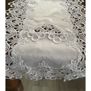 Bieżniki/Serwety Białe Obszyte Gipiurą