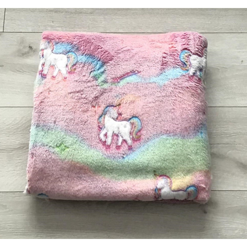 Koc Świecący Mikrofibra 150x200 Konik Na Różowym Tle
