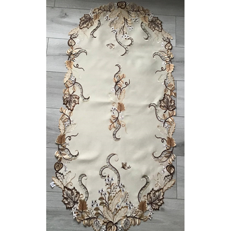 Bieżniki /Serwety Haftowane Kremowe w Brązy