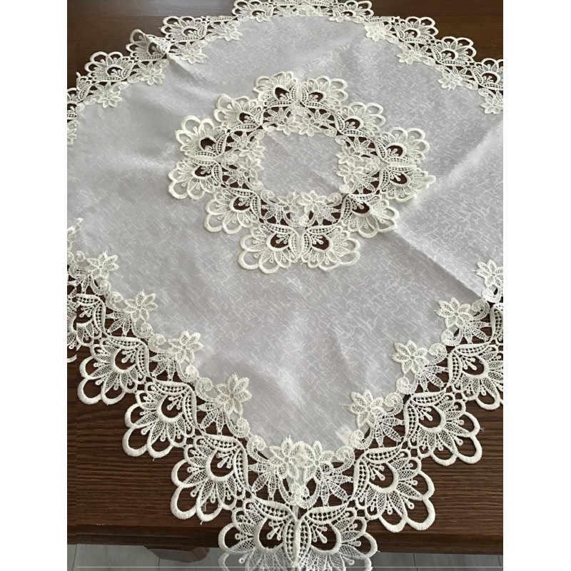 Bieżniki/Serwety Ekri Obszyte Gipiurą