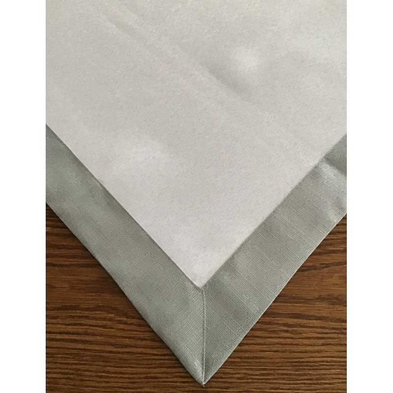 Bieżniki /Serwety Białe Ze Srebrną Nitką Z Szarą Lamówką