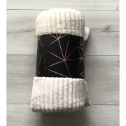 Koc Z Mikrofibry Tłoczony Pasy 220x200cm Kremowy