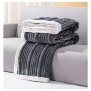 Koc Mikrofibra Grubo Tłoczone Pasy 220x200cm Ciemny Szary